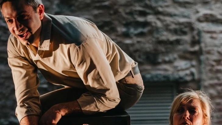 Una scena dello spettacolo ’Un autunno d’agosto’ Una scena dello spettacolo ’Un autunno d’agosto’