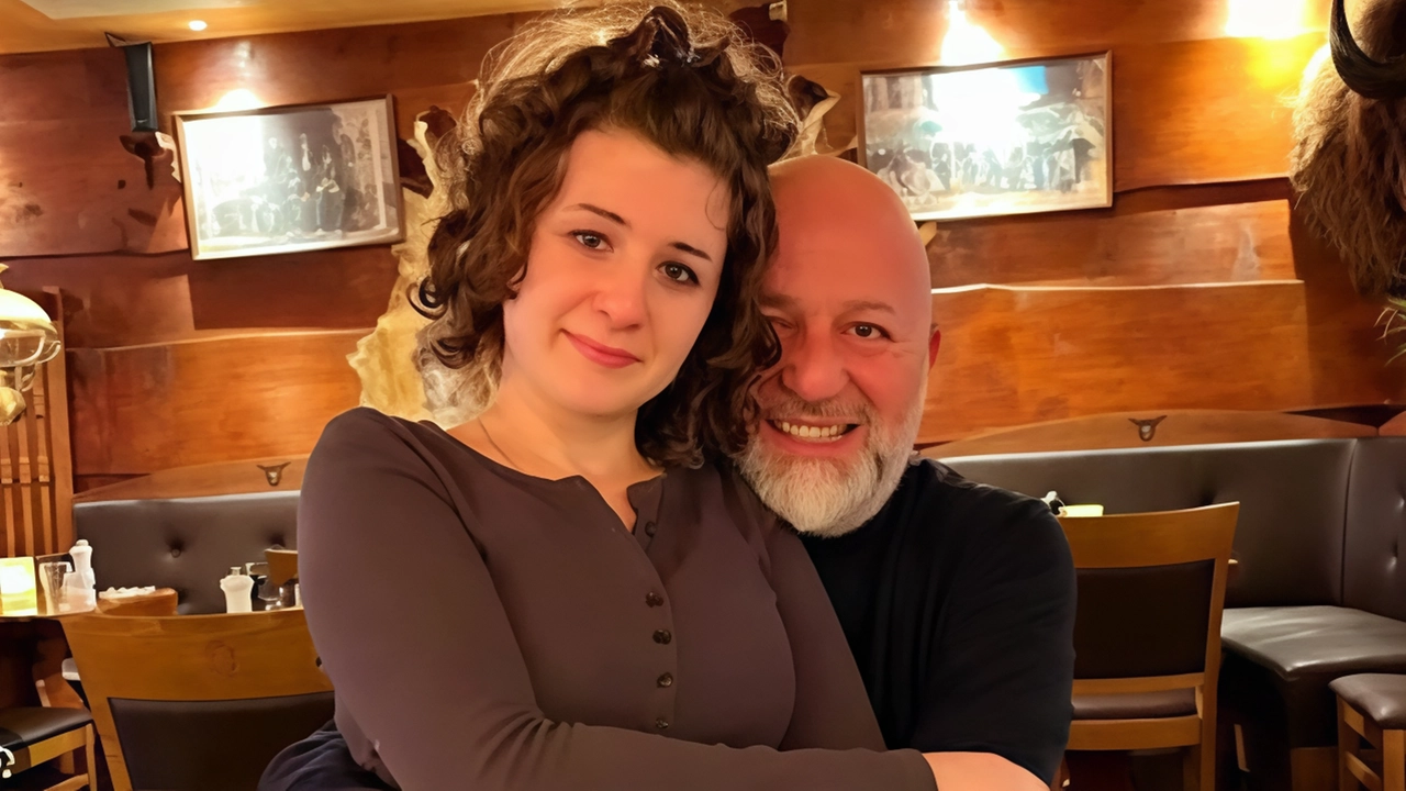 La giovane sopravvissuta all’aggressione ha già subito cinque interventi chirurgici e adesso sta meglio La giovane sopravvissuta all’aggressione ha già subito cinque interventi chirurgici e adesso sta meglio