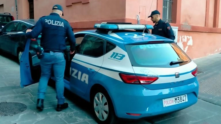 La Polizia al lavoro La Polizia al lavoro