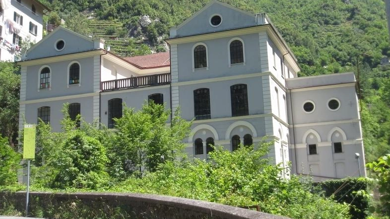 La fabbrica delle donne. L’antica filanda di Forno. Un gioiello dimenticato