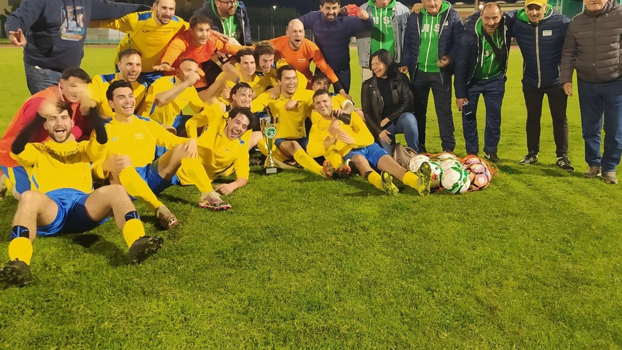 Il team Uisp Empoli che ha vinto il torneo per selezioni Il team Uisp Empoli che ha vinto il torneo per selezioni