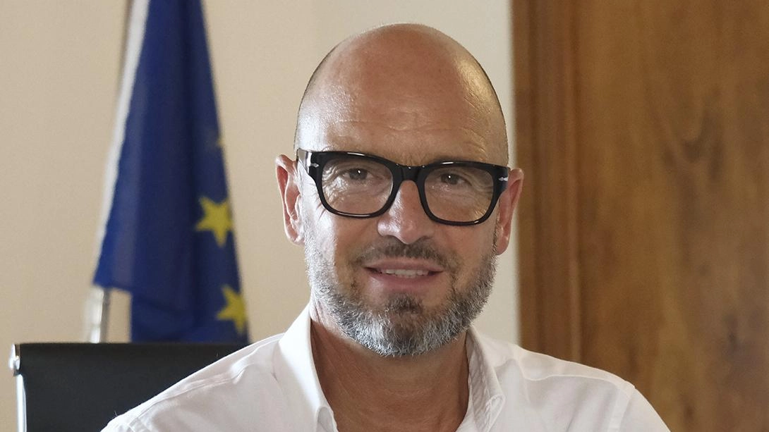 Il sindaco di Zeri, Cristian Petacchi, fa il punto anche sulle pratiche incivili, che poi ricadono sull’intera comunità