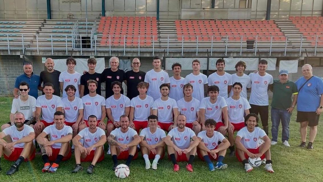 La rosa del Ceparana al via nel prossimo campionato di Prima categoria La rosa del Ceparana al via nel prossimo campionato di Prima categoria