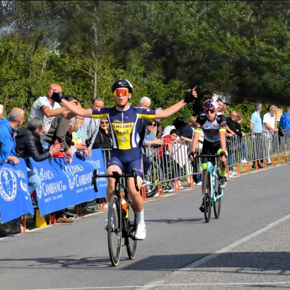 Ciclismo, Coltano Grube in trionfo sulle strade del Valdarno