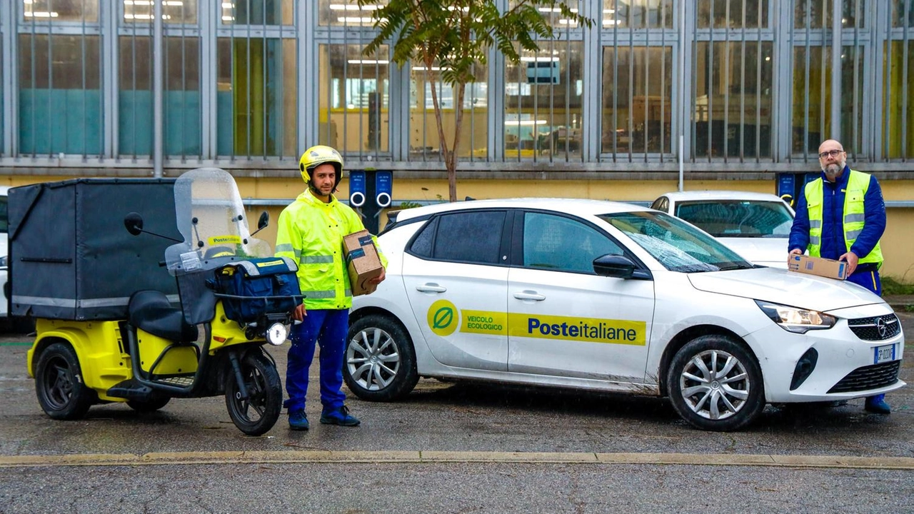 Poste Italiane lancia campagna di reclutamento nazionale con opportunità in Toscana per portalettere e ingegneri. Requisiti e modalità di candidatura specificati sul sito aziendale. Poste Italiane lancia campagna di reclutamento nazionale con opportunità in Toscana per portalettere e ingegneri. Requisiti e modalità di candidatura specificati sul sito aziendale.