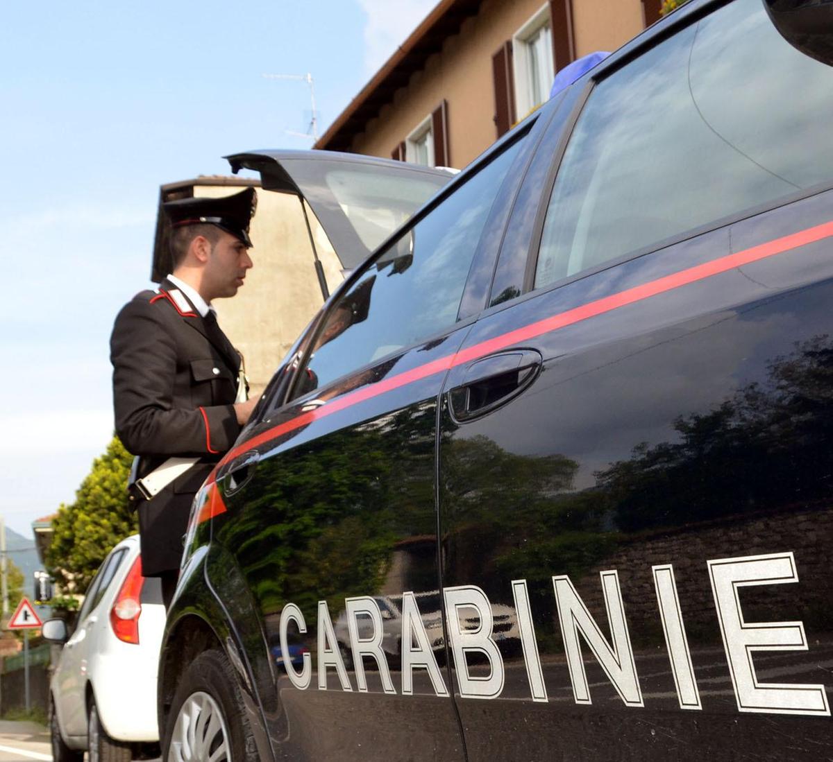 Maltratta moglie e figlia: arrestato Maltratta moglie e figlia: arrestato