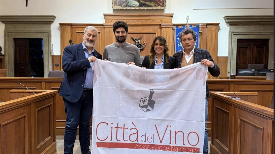 Consegna della bandiera