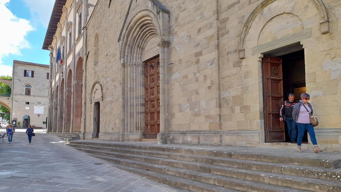 Scippa un’anziana in chiesa e gioca tutto al Gratta e vinci Scippa un’anziana in chiesa e gioca tutto al Gratta e vinci
