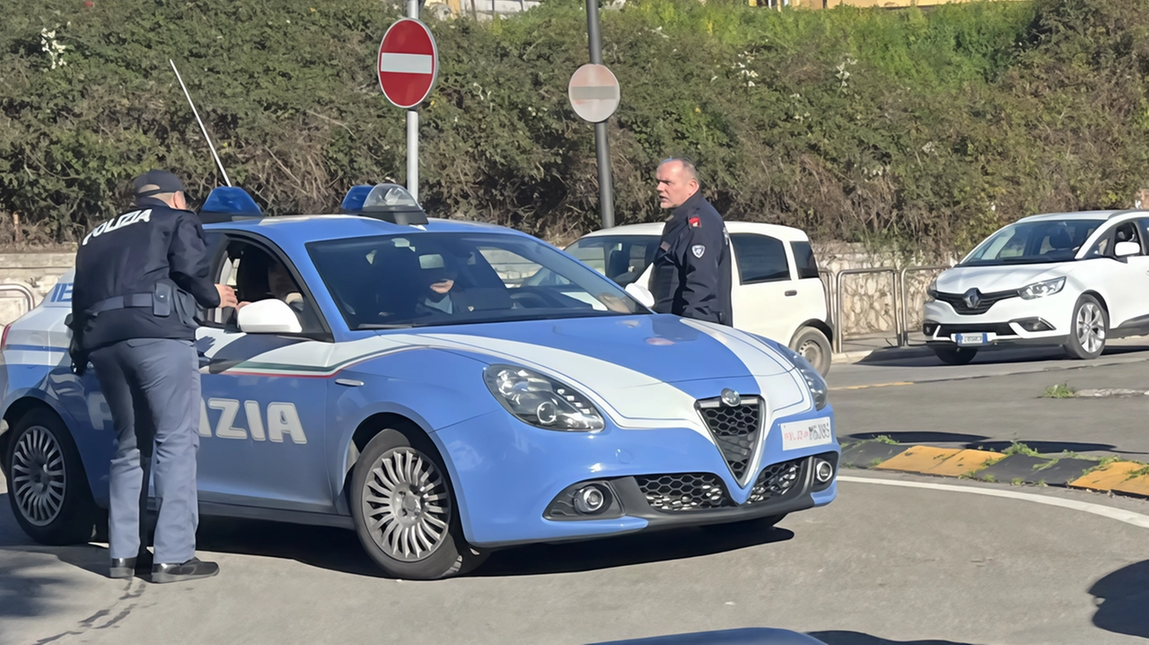 GROSSETO "Ancora una volta, il teatro dello scontro non è stato il campo da gioco, ma l’area fuori dallo stadio. La...