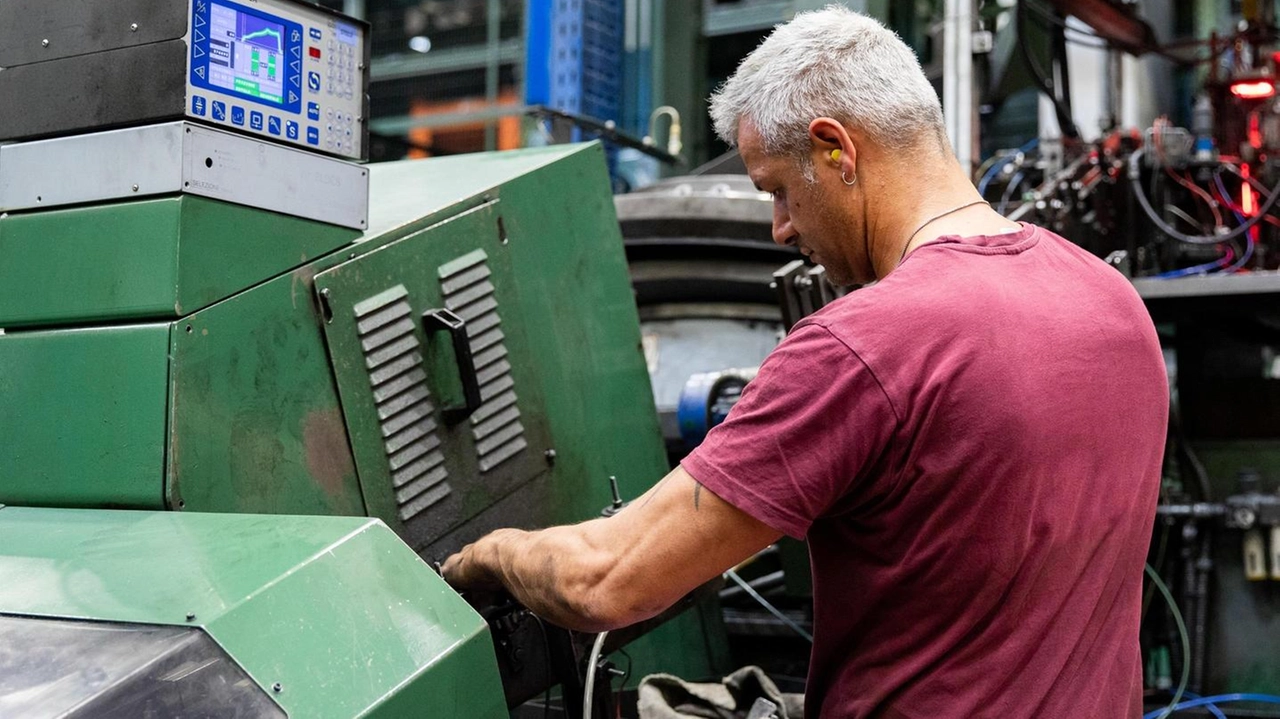 Le offerte pubblicate dai Centri per l’impiego di Massa Carrara. Per info e candidature, https://lavoro.regione.toscana.it/ToscanaLavoro 1 MAGAZZINIERE Impresa commercio materiali... Le offerte pubblicate dai Centri per l’impiego di Massa Carrara. Per info e candidature, https://lavoro.regione.toscana.it/ToscanaLavoro 1 MAGAZZINIERE Impresa commercio materiali...