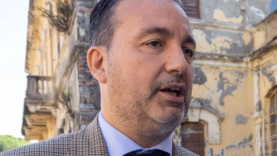 "Diamo il benvenuto al dottor Niccolò Campagna, nuovo pediatra che prenderà servizio a S.Marcello Pistoiese. Per la Montagna e le... "Diamo il benvenuto al dottor Niccolò Campagna, nuovo pediatra che prenderà servizio a S.Marcello Pistoiese. Per la Montagna e le...