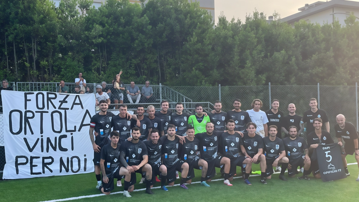La formazione di Ortola, che partecipa al torneo delle frazioni La formazione di Ortola, che partecipa al torneo delle frazioni