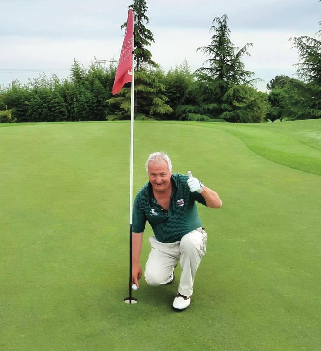 https://www.lanazione.it/image-service/view/acePublic/alias/contentid/MDAxY2IxOTAtYWU0Yy00/0/open-di-golf-consegnati-i-premi-green.jpeg