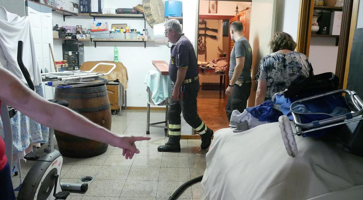 maltempo finale tra fulmini e saette oltre cento scariche in due ore in alcune zone sfiorato il disastro