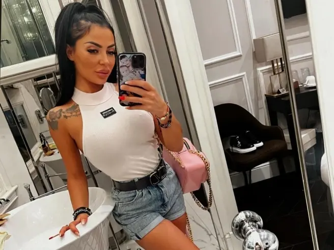 Escort sparita, le indagini su Denisa. “Due contatti telefonici la notte della scomparsa”