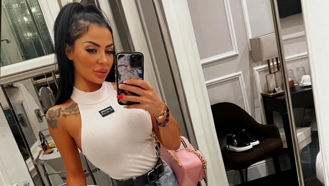 Escort sparita, le indagini su Denisa. “Due contatti telefonici la notte della scomparsa”