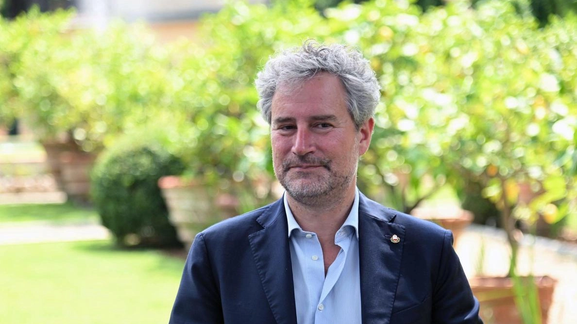 La patata bollente del futuro rossonero è ancora nelle mani del sindaco Pardini