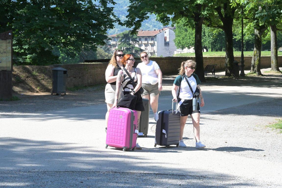 "Ma che boom di turisti, è solo l’effetto cin" ’Vivere il Centro storico’ gela gli entusiasmi
