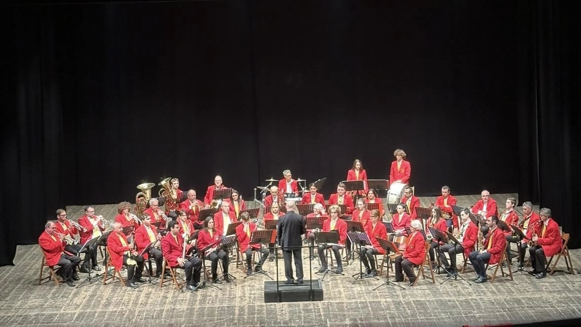 La banda musicale Città di Spoleto festeggia 225 anni con concerto speciale al Teatro Nuovo Gian Carlo Menotti, coinvolgendo varie realtà musicali locali. Evento patrocinato dal Comune in occasione dei festeggiamenti di Santa Cecilia. La banda musicale Città di Spoleto festeggia 225 anni con concerto speciale al Teatro Nuovo Gian Carlo Menotti, coinvolgendo varie realtà musicali locali. Evento patrocinato dal Comune in occasione dei festeggiamenti di Santa Cecilia.