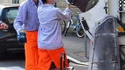 Polemica sugli aumenti Tari, che arrivano fino al 10%: in questi giorni sono arrivate nelle case dei volterrani le cartelle per il pagamento della. tariffa e l’opposizione attacca la giunta di Palazzo dei Priori Polemica sugli aumenti Tari, che arrivano fino al 10%: in questi giorni sono arrivate nelle case dei volterrani le cartelle per il pagamento della. tariffa e l’opposizione attacca la giunta di Palazzo dei Priori