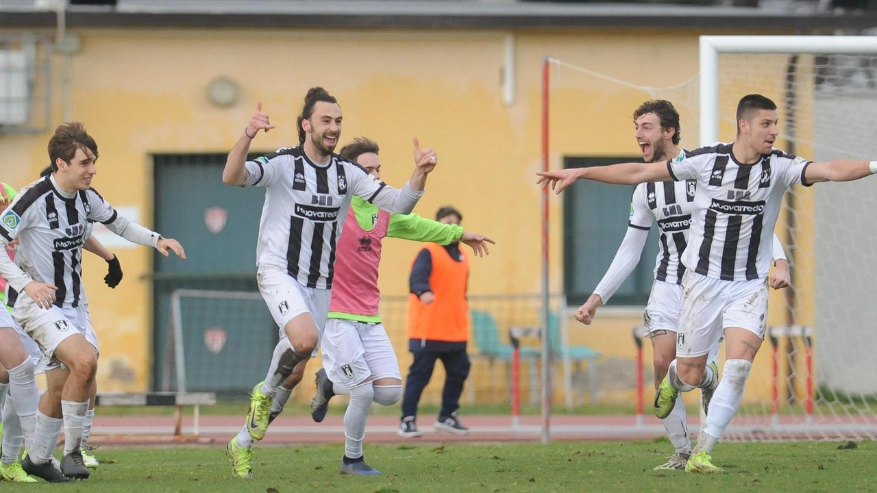 Lo stesso Sansepolcro apre la 23esima giornata del campionato di Eccellenza umbra, anticipando alle 15.15 di oggi l’impegno casalingo contro... Lo stesso Sansepolcro apre la 23esima giornata del campionato di Eccellenza umbra, anticipando alle 15.15 di oggi l’impegno casalingo contro...