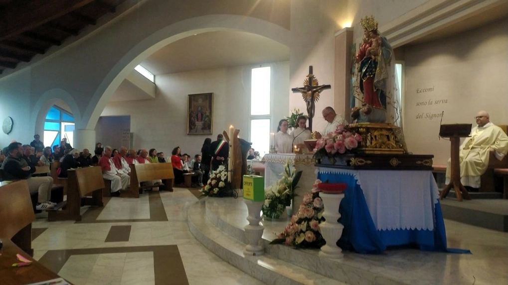 Prato, per la prima volta in 130 anni è arrivata la Madonna del Bosco di Panni