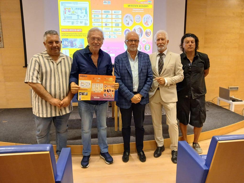 Eliopoli Summer al via. Musica, talk, spettacoli sul palco di Calambrone Eliopoli Summer al via. Musica, talk, spettacoli sul palco di Calambrone