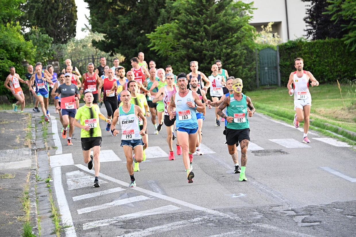 Podismo, torna la “Corri e Mangia” a Tavarnelle: 15esima edizione Podismo, torna la “Corri e Mangia” a Tavarnelle: 15esima edizione