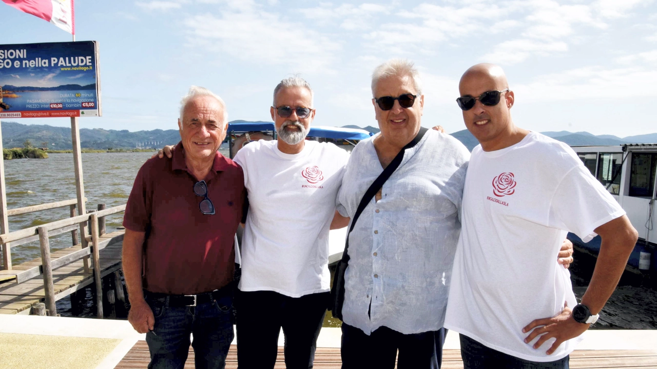 I fratelli Aurelio e Leonardo Bresciani di Torre del Lago insieme ad Antonio Tedeschi e Athos Pastechi (foto Umicini) I fratelli Aurelio e Leonardo Bresciani di Torre del Lago insieme ad Antonio Tedeschi e Athos Pastechi (foto Umicini)