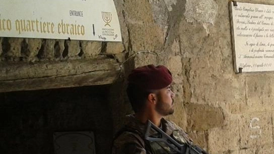 Sulla propria pagina Facebook, l’Amministrazione spiega la motivazione della decisione presa: "Lo abbiamo fatto al fine di evitare fraintendimenti che potrebbero distorcere le intenzioni dell’iniziativa". Sulla propria pagina Facebook, l’Amministrazione spiega la motivazione della decisione presa: "Lo abbiamo fatto al fine di evitare fraintendimenti che potrebbero distorcere le intenzioni dell’iniziativa".