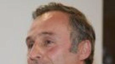 Lascia la moglie e due figli. Il padre, anche lui ingegnere, lavorava alla Farmoplant