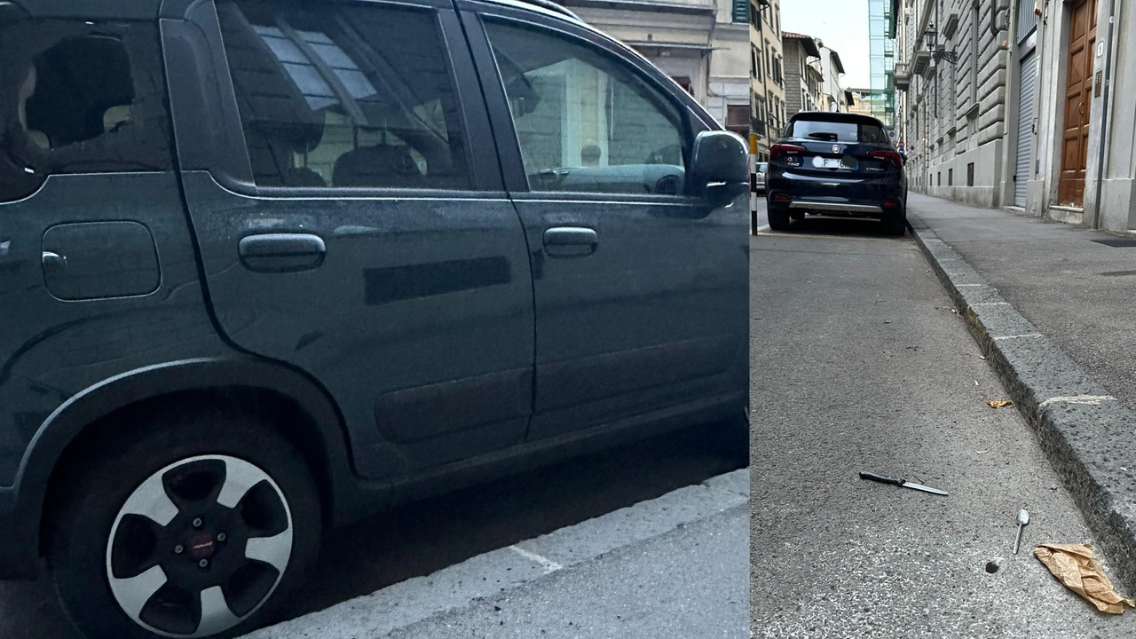 L'auto vandalizzata e la bottiglia per il crack, accanto il coltello L'auto vandalizzata e la bottiglia per il crack, accanto il coltello