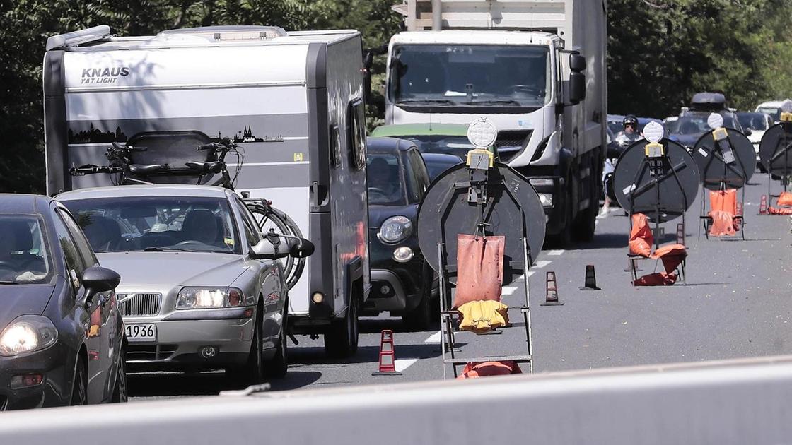Emergenza Tangenziale. Traffico, giorni di passione Emergenza Tangenziale. Traffico, giorni di passione