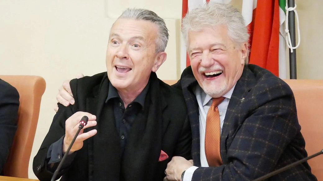 Il cantante si regala l’evento per le nozze d’oro con la musica. A settembre festa dei 70 anni a Ponticino "Non conosco Putin ma canto ovunque: presto anche a Kiev". L’anteprima in città: "Non l’ho mai tradita" .