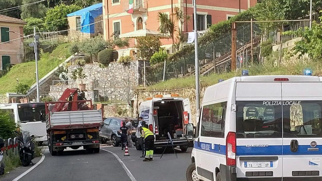 Lavori di Provincia, Acam Acque e OpenFiber: si rischia una riduzione dei trasporti eccezionali. Anche Leonardo interessata dal problema. Carozza: "Il tema della difesa è di rilevanza nazionale".
