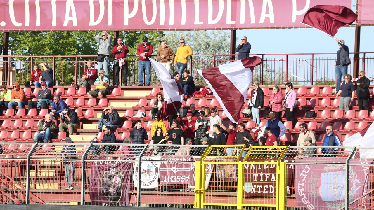 Menichini: "Ci sarà da soffrire, ma lo sappiamo. Loro puntano in alto". Il presidente Millozzi ai tifosi: "Abbiamo bisogno del vostro sostegno". . Menichini: "Ci sarà da soffrire, ma lo sappiamo. Loro puntano in alto". Il presidente Millozzi ai tifosi: "Abbiamo bisogno del vostro sostegno". .