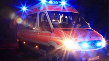 Aggressione brutale nel centro storico di Lucca, anziano accoltellato per pochi spiccioli