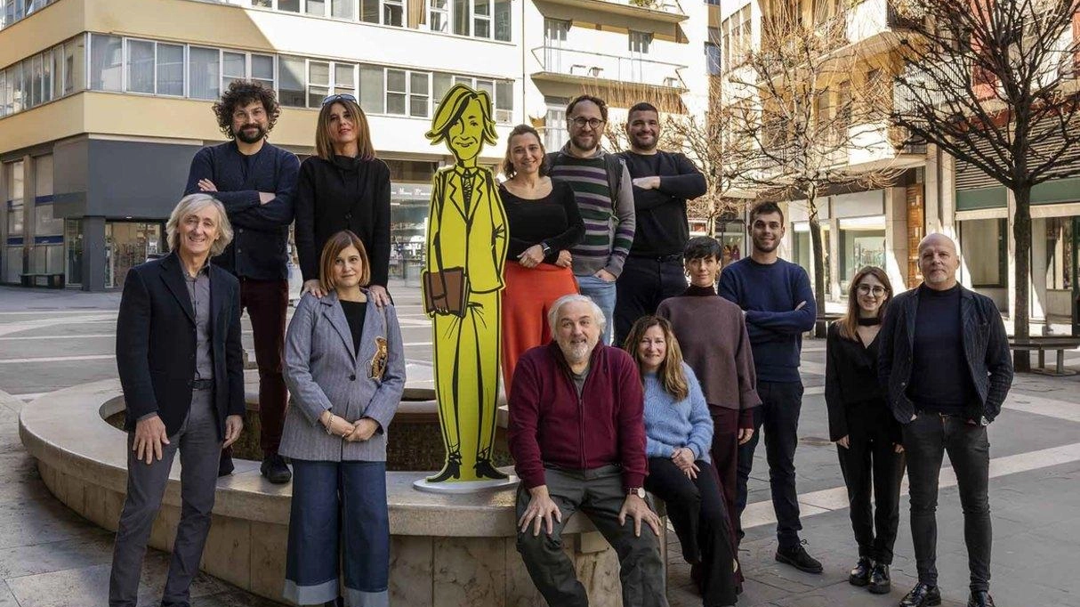 Esposizione unica dal 5 al 13 aprile al Circolo Artistico di Arezzo per celebrare l'evoluzione dell'imprenditoria locale.