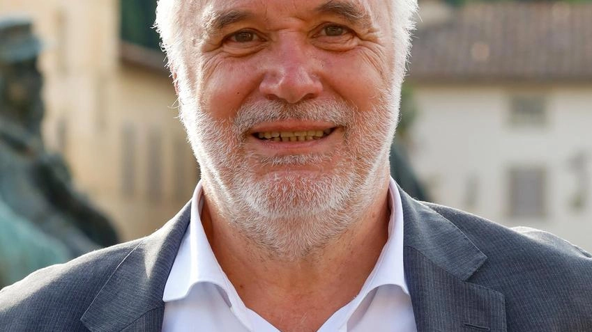 Tre su cinque della nuova giunta non hanno lasciato il posto. Tre su cinque della nuova giunta non hanno lasciato il posto.