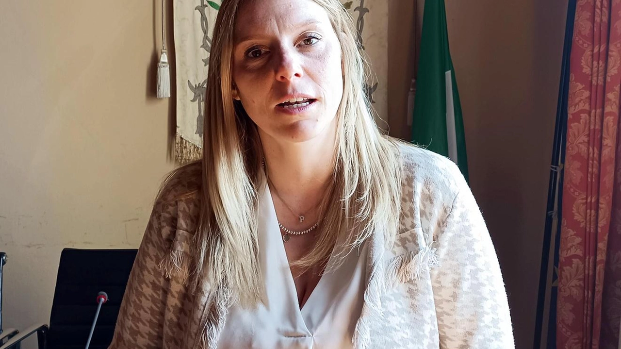Giulia Fondi, assessore all’istruzione Giulia Fondi, assessore all’istruzione