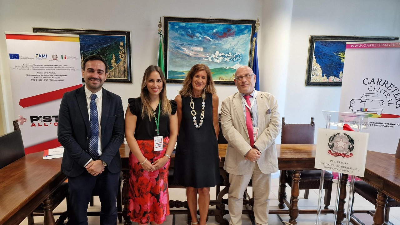 Si chiama "Pistoia all’Opera" il progetto che prevede, fino al 2025, l’ingresso di figure specializzate in gestione dell’immigrazione. Formeranno il personale delle cooperative del territorio. Si chiama "Pistoia all’Opera" il progetto che prevede, fino al 2025, l’ingresso di figure specializzate in gestione dell’immigrazione. Formeranno il personale delle cooperative del territorio.