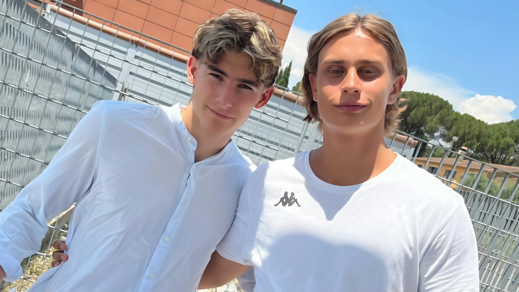 Nella foto (esclusiva de La Nazione), Fortini e Martinelli dopo l’orale all’esame di Stato