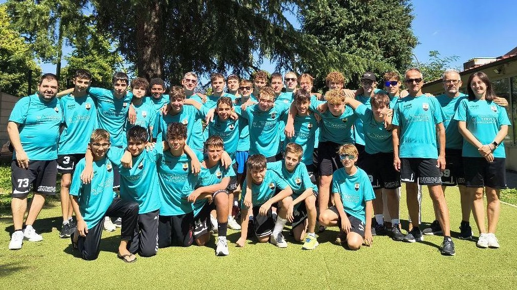 La Pallanuoto Siena Uisp è pronta a ripartire per una nuova stagione sportiva. Dopo la pausa estiva sono ripresi gli...