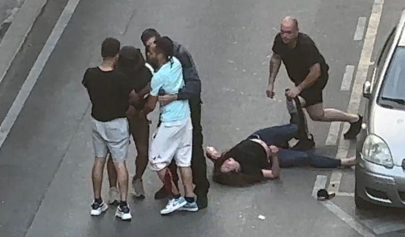 https://www.lanazione.it/image-service/view/acePublic/alias/contentid/MDQzYzZlMGYtNjQ3YS00/0/un-altro-caso-di-violenza-urbana-rissa-allalba-feriti-in-strada.jpeg
