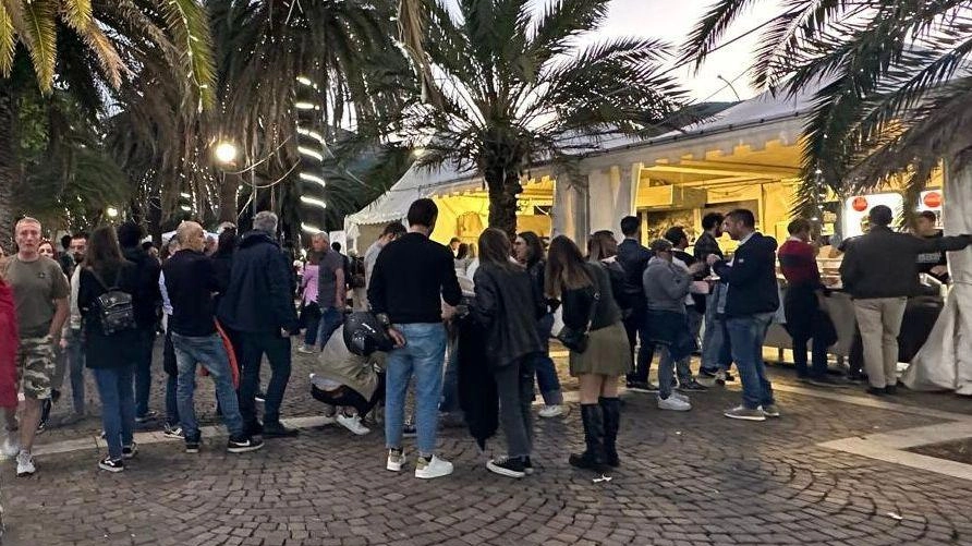 La novità annunciata dal sottosegretario La Pietra nel corso di Oyster Festival. Soddisfazione della Camera di Commercio: "Provvedimento importante". La novità annunciata dal sottosegretario La Pietra nel corso di Oyster Festival. Soddisfazione della Camera di Commercio: "Provvedimento importante".