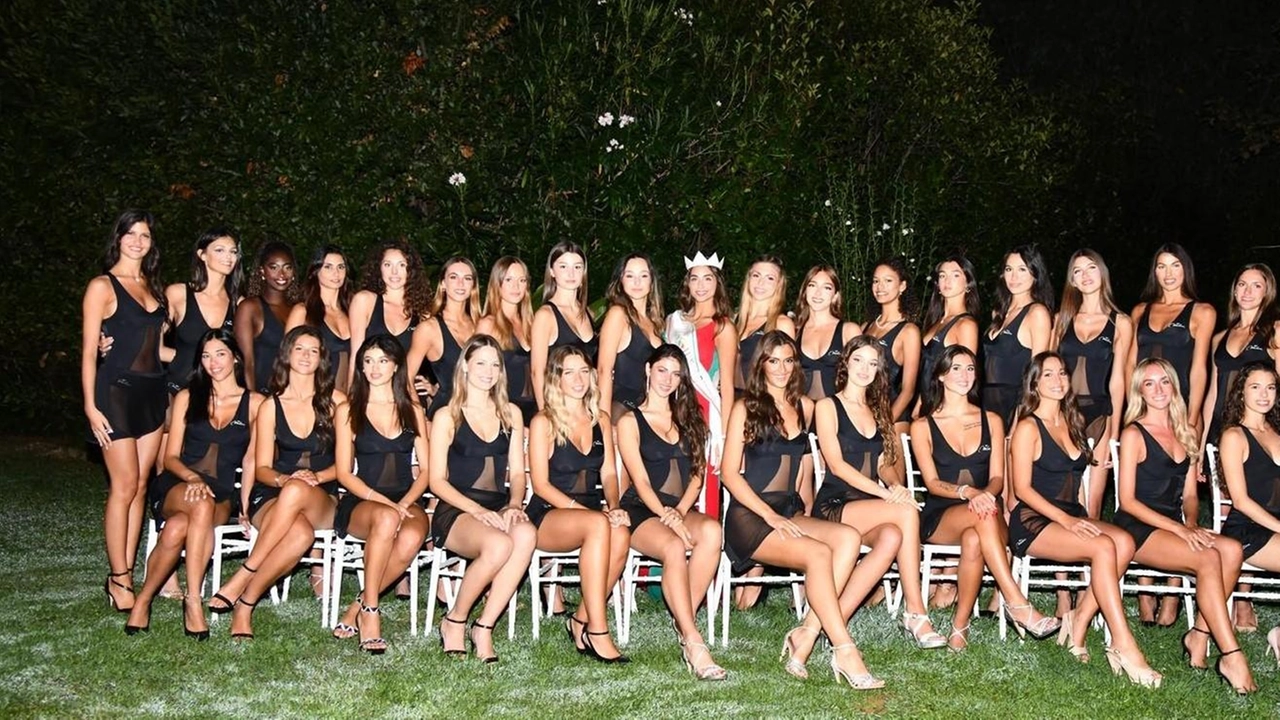 Le ragazze che sono state selezionate nella serata versiliese Le ragazze che sono state selezionate nella serata versiliese