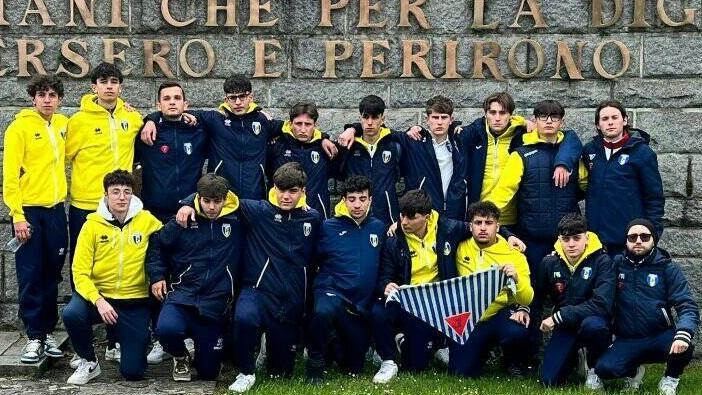 https://www.lanazione.it/image-service/view/acePublic/alias/contentid/MDU4ZmY4ZjUtYWEwMC00/0/il-calcio-e-unione-per-battere-le-discriminazioni.jpeg?f=16:9&w=1200&h=630