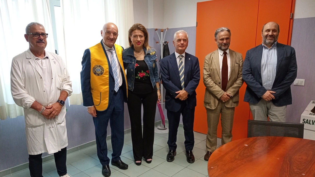 La consegna del primo kit per le vittime di violenza all'ospedale di Cisanello La consegna del primo kit per le vittime di violenza all'ospedale di Cisanello