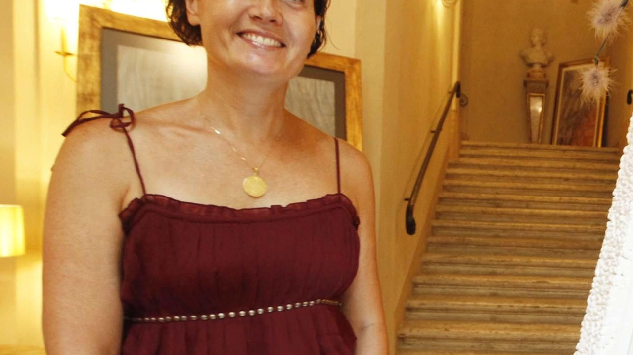 Lara Aldovrandi Lara Aldovrandi