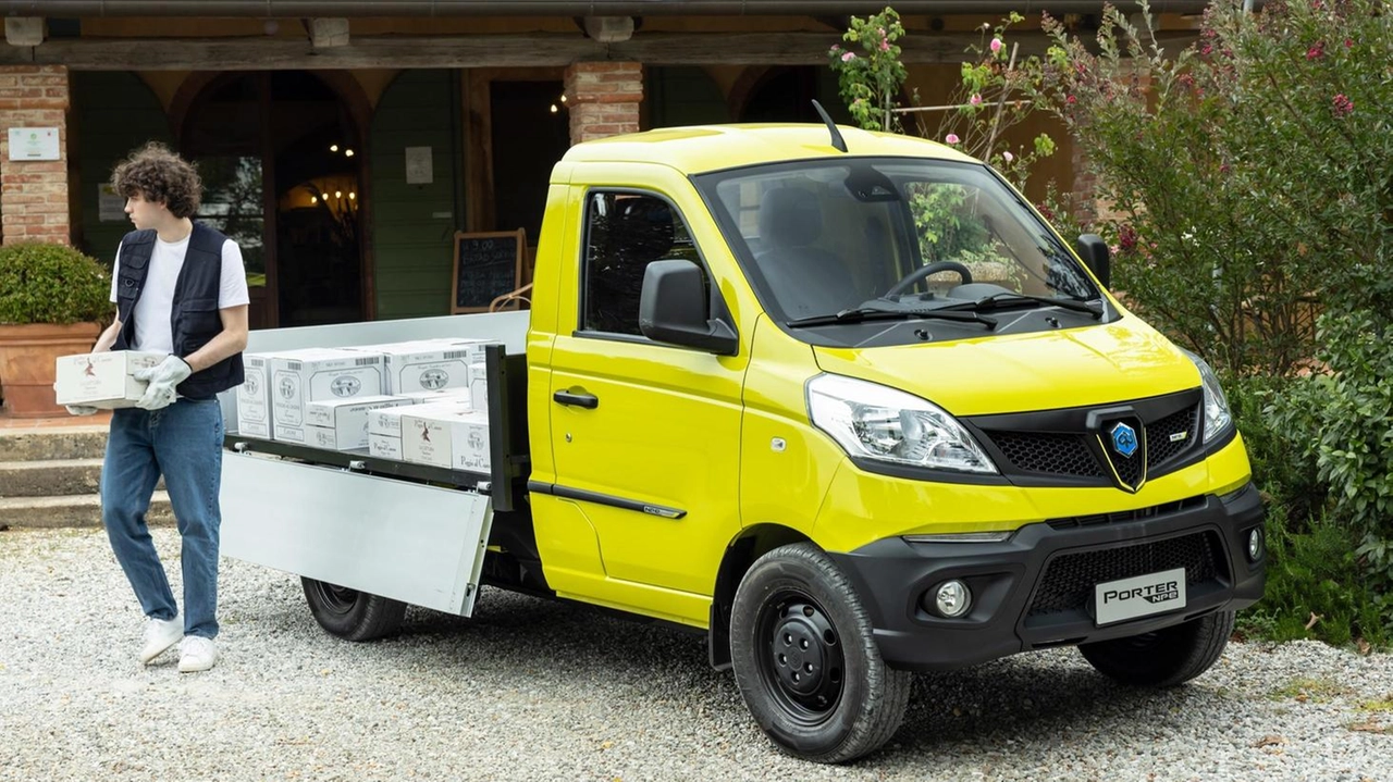 Il Gruppo presenta i nuovi modelli. A Ecomondo di Rimini svelato il city truck. E all’Eicma di Milano protagonisti tutti i brand a partire dell’iconica due ruote. Il Gruppo presenta i nuovi modelli. A Ecomondo di Rimini svelato il city truck. E all’Eicma di Milano protagonisti tutti i brand a partire dell’iconica due ruote.